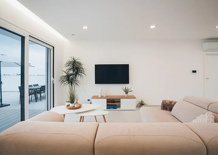 Sofia Atlantica * Lourinhã